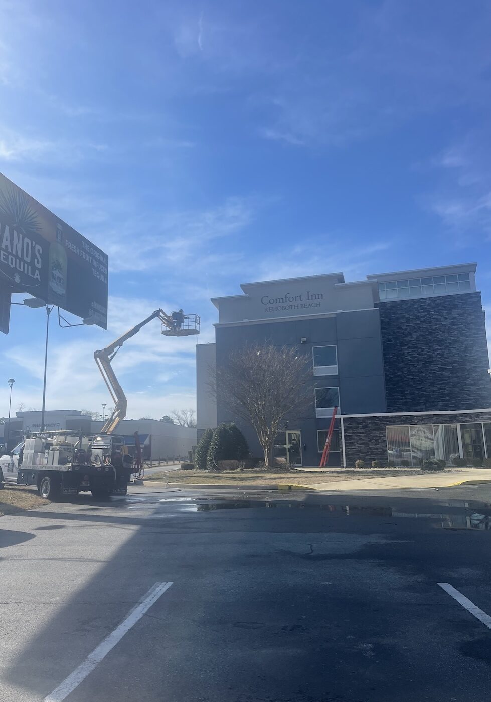 Hotel Pressure Washing